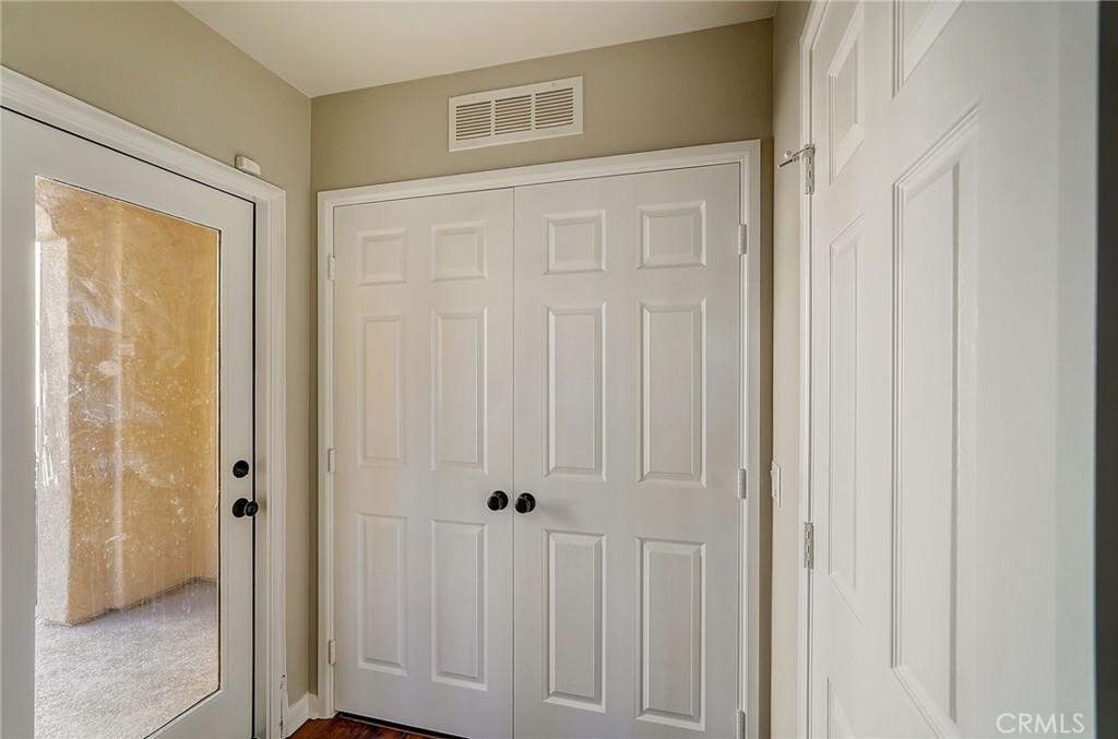 4452 Owens Street Unit: 106