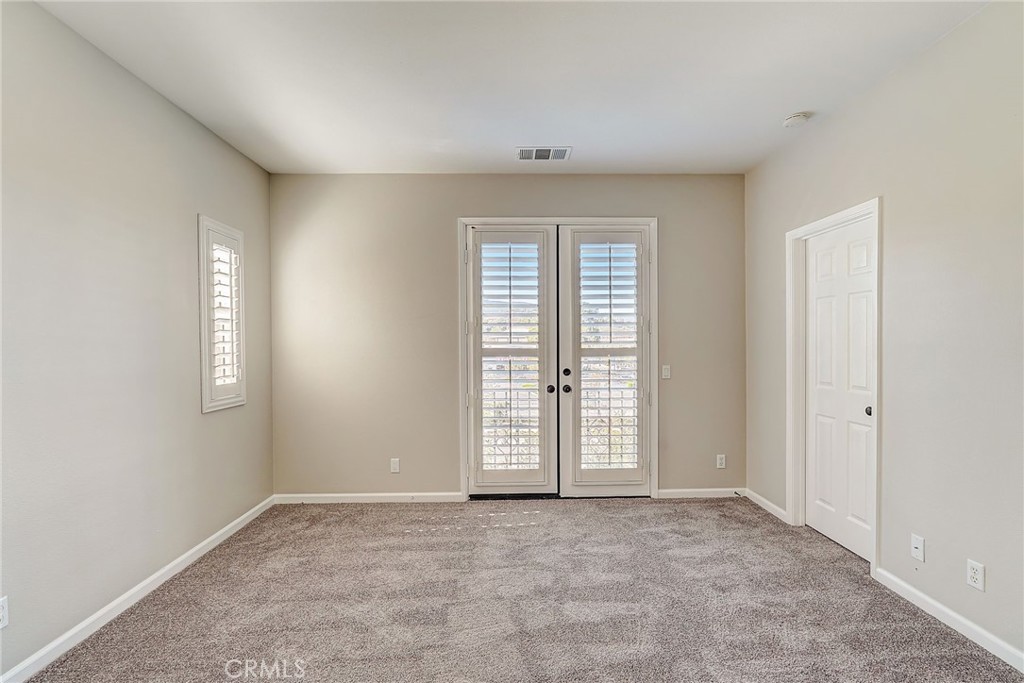 4452 Owens Street Unit: 106