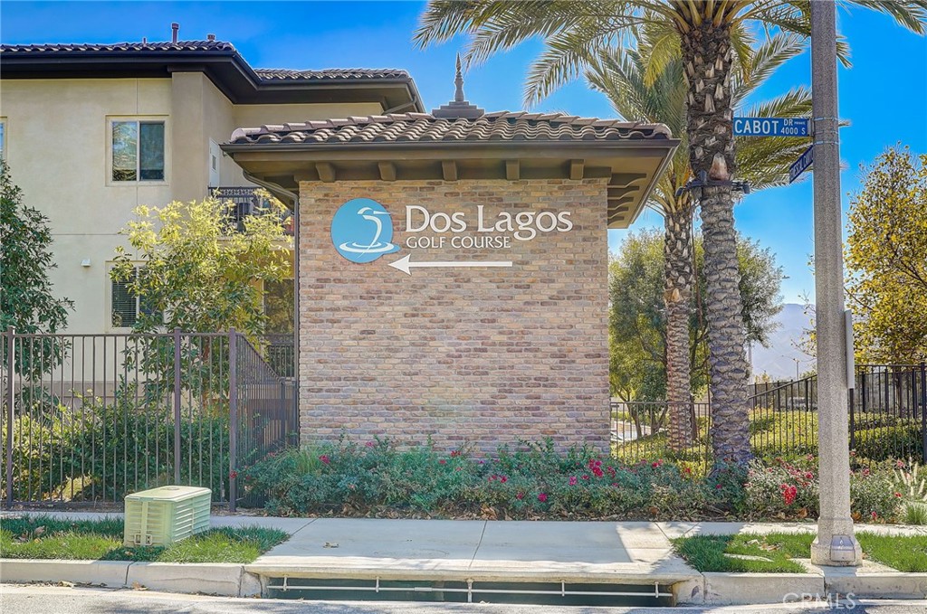 4452 Owens Street Unit: 106