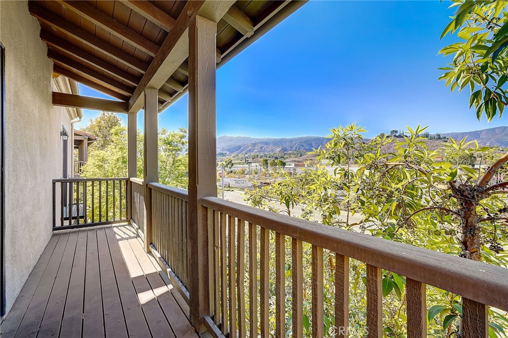 4452 Owens Street Unit: 106