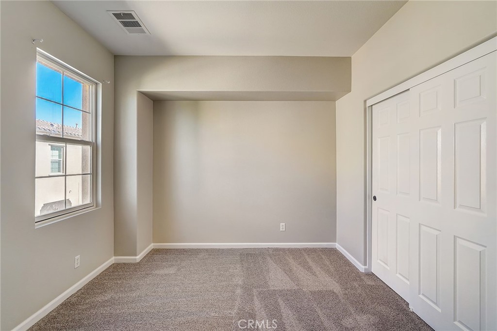 4452 Owens Street Unit: 106