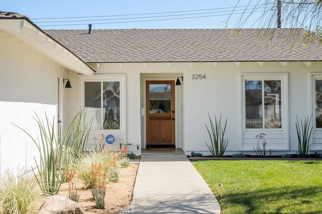 3254 Washington Avenue