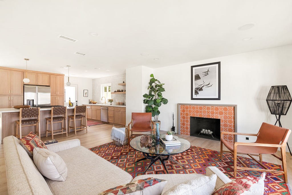 3254 Washington Avenue