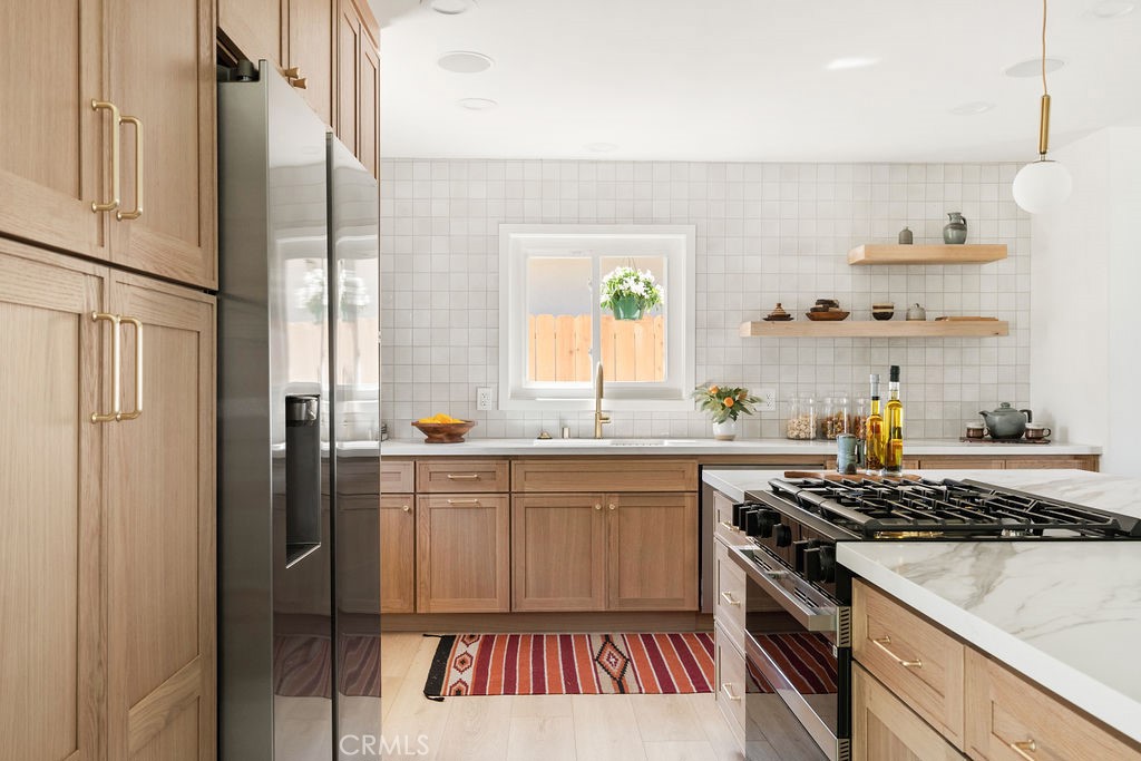 3254 Washington Avenue