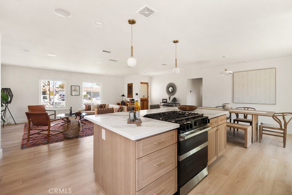 3254 Washington Avenue