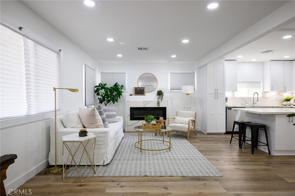 4705 East Washington Avenue