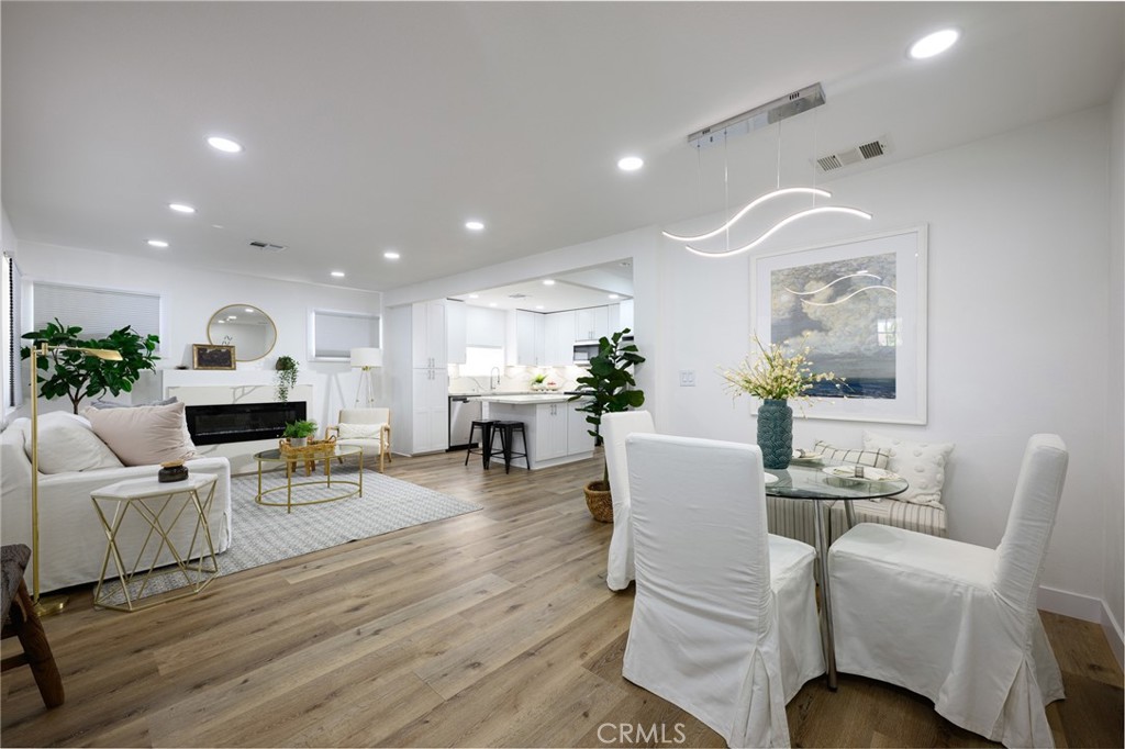 4705 East Washington Avenue