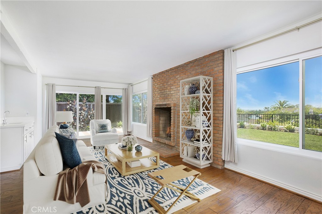 2220 Port Aberdeen Place