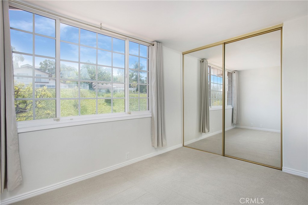 2220 Port Aberdeen Place