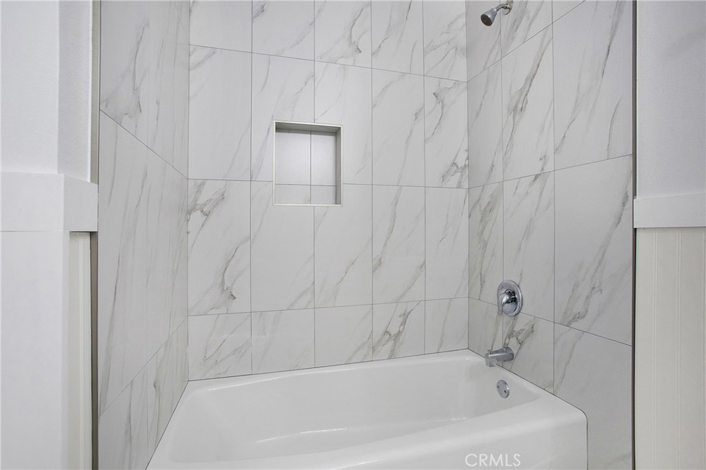 2220 Port Aberdeen Place