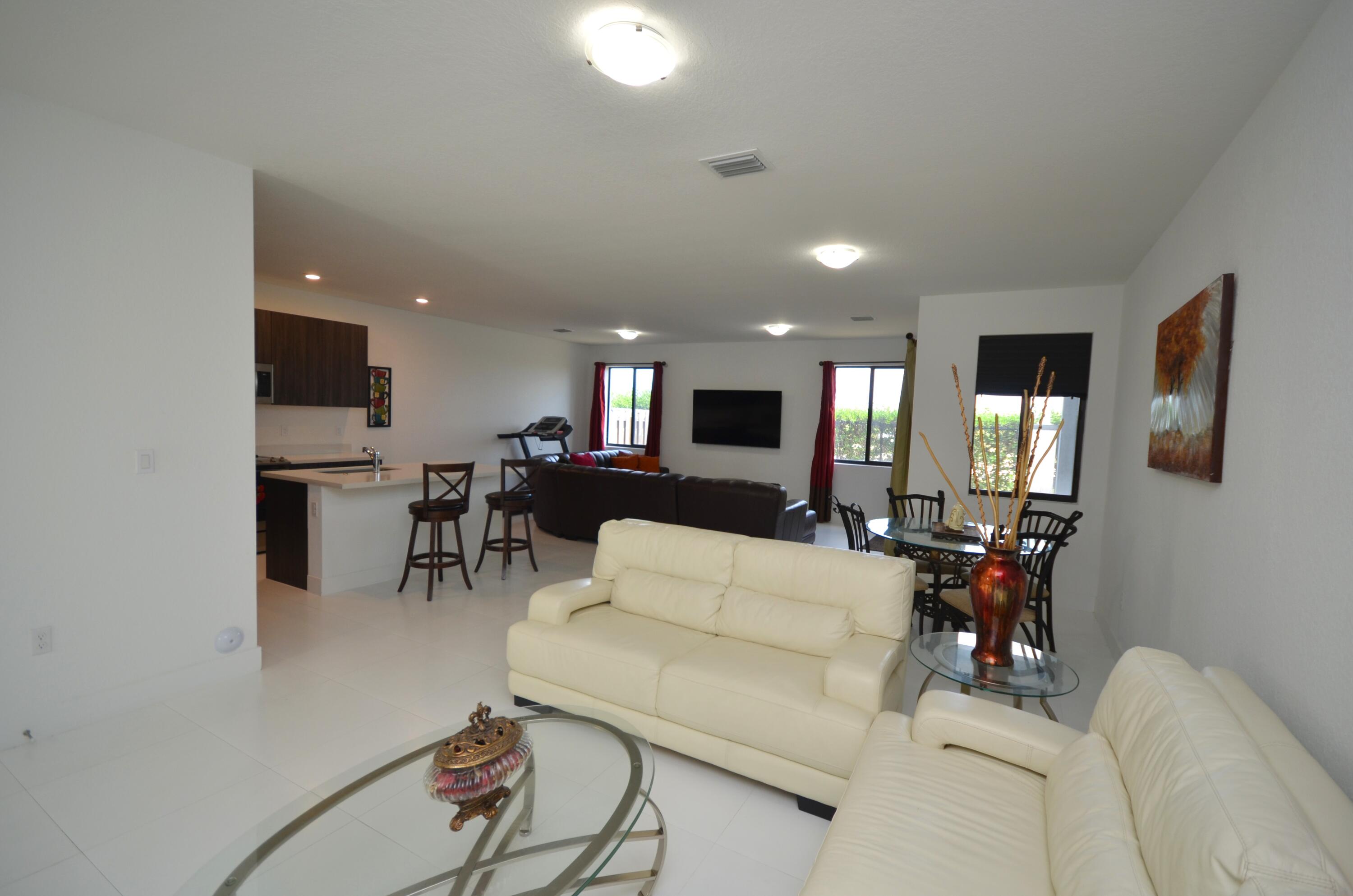 15743 SW 136th Terrace SW