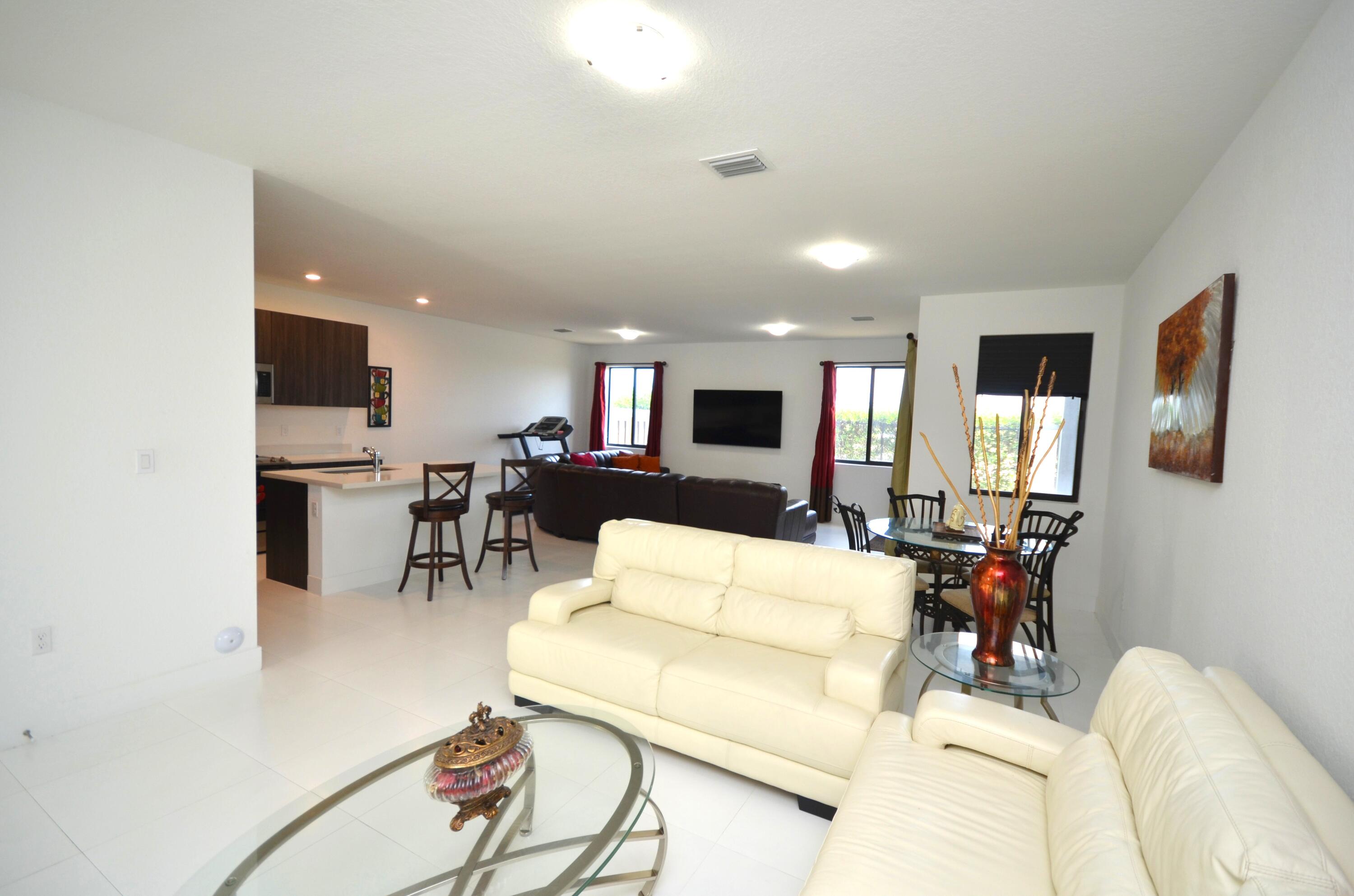 15743 SW 136th Terrace SW