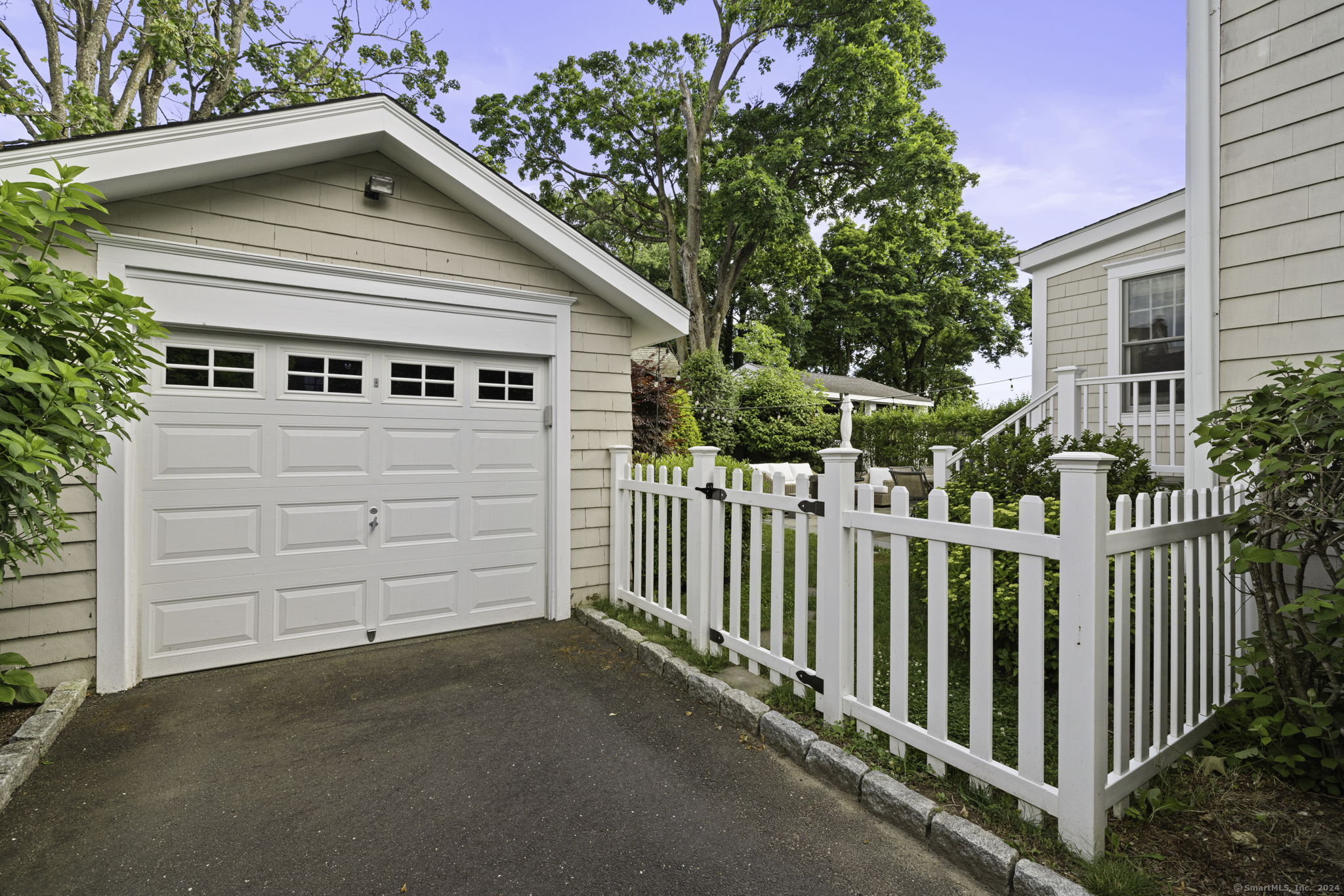 28 3rd Street