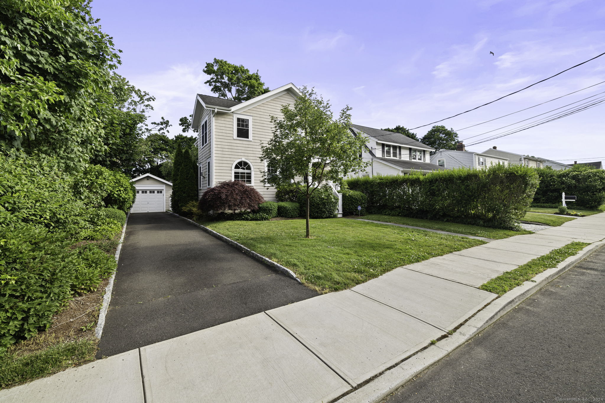 28 3rd Street