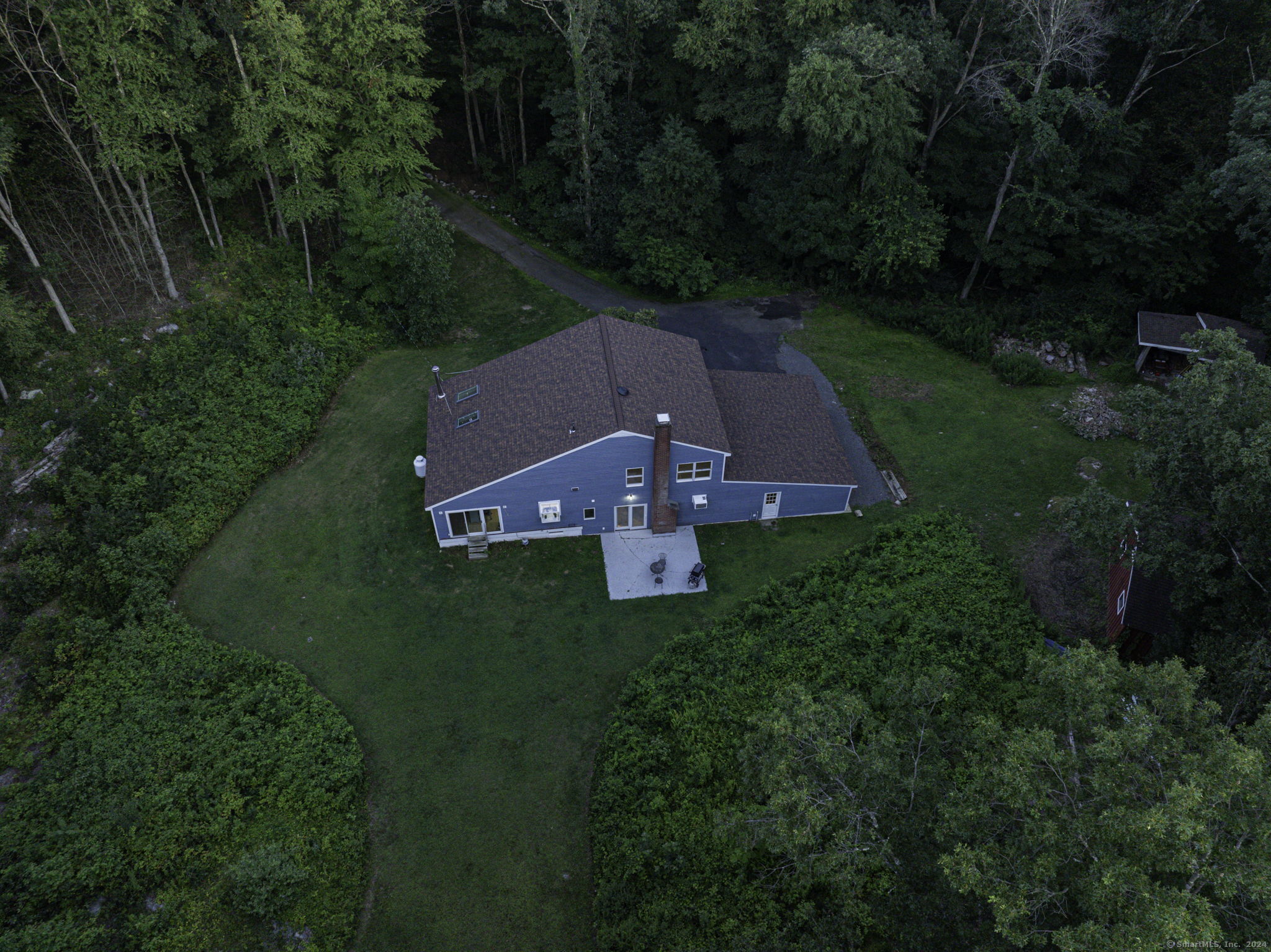 8 Saddle Ridge Road
