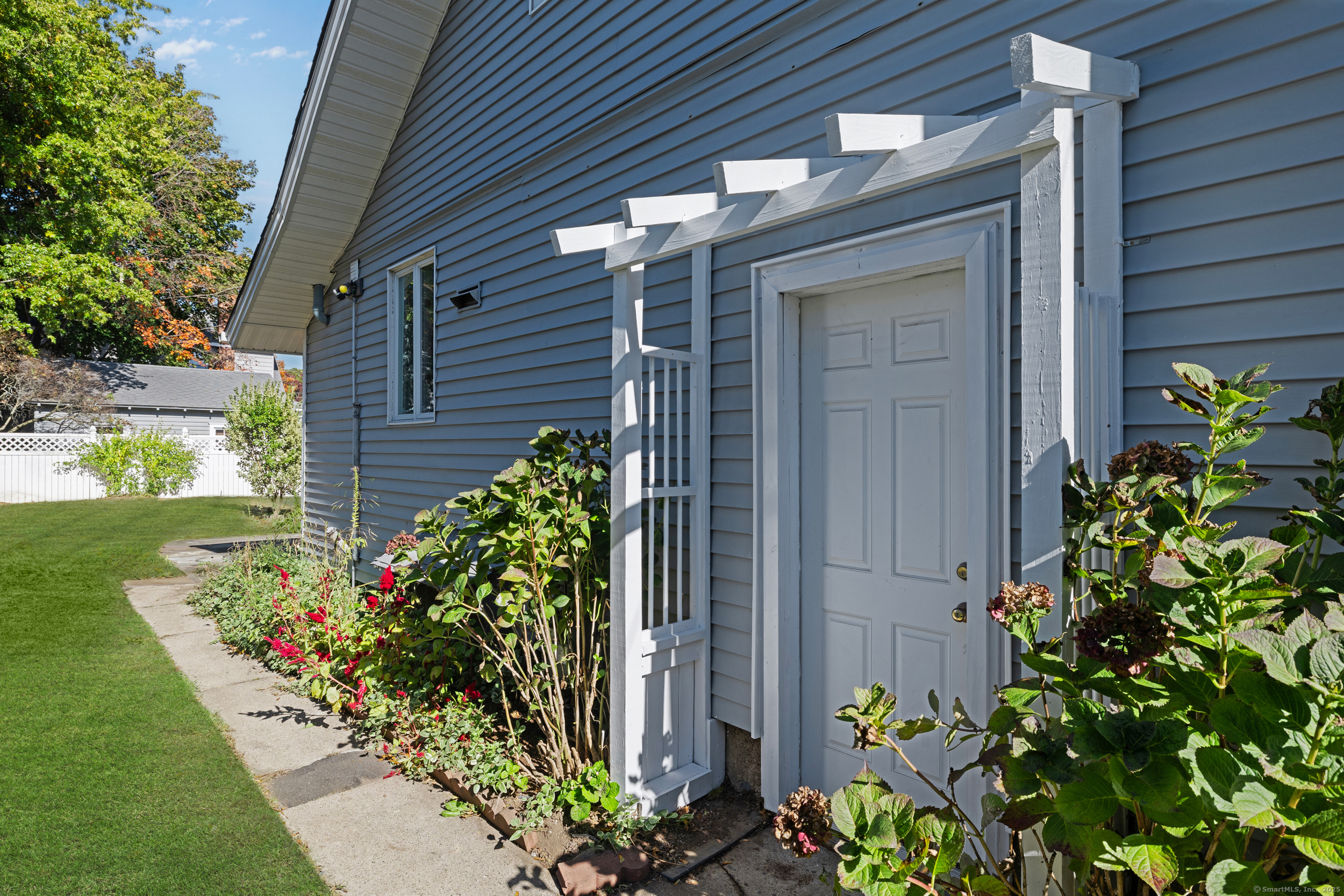 15 Delaware Avenue