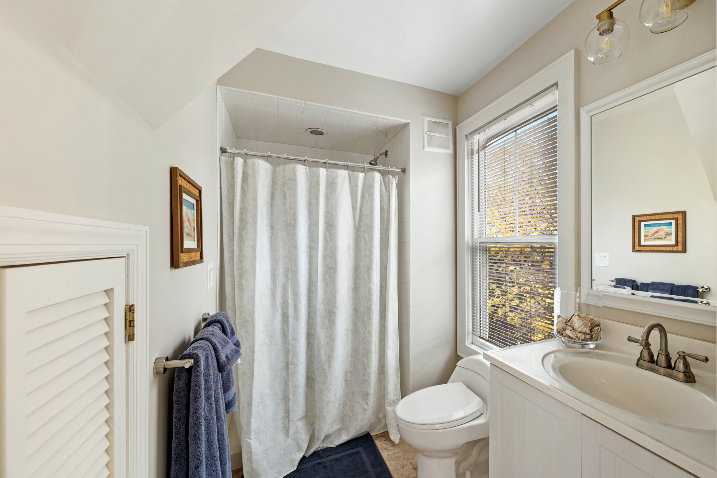 38 Gregory Boulevard