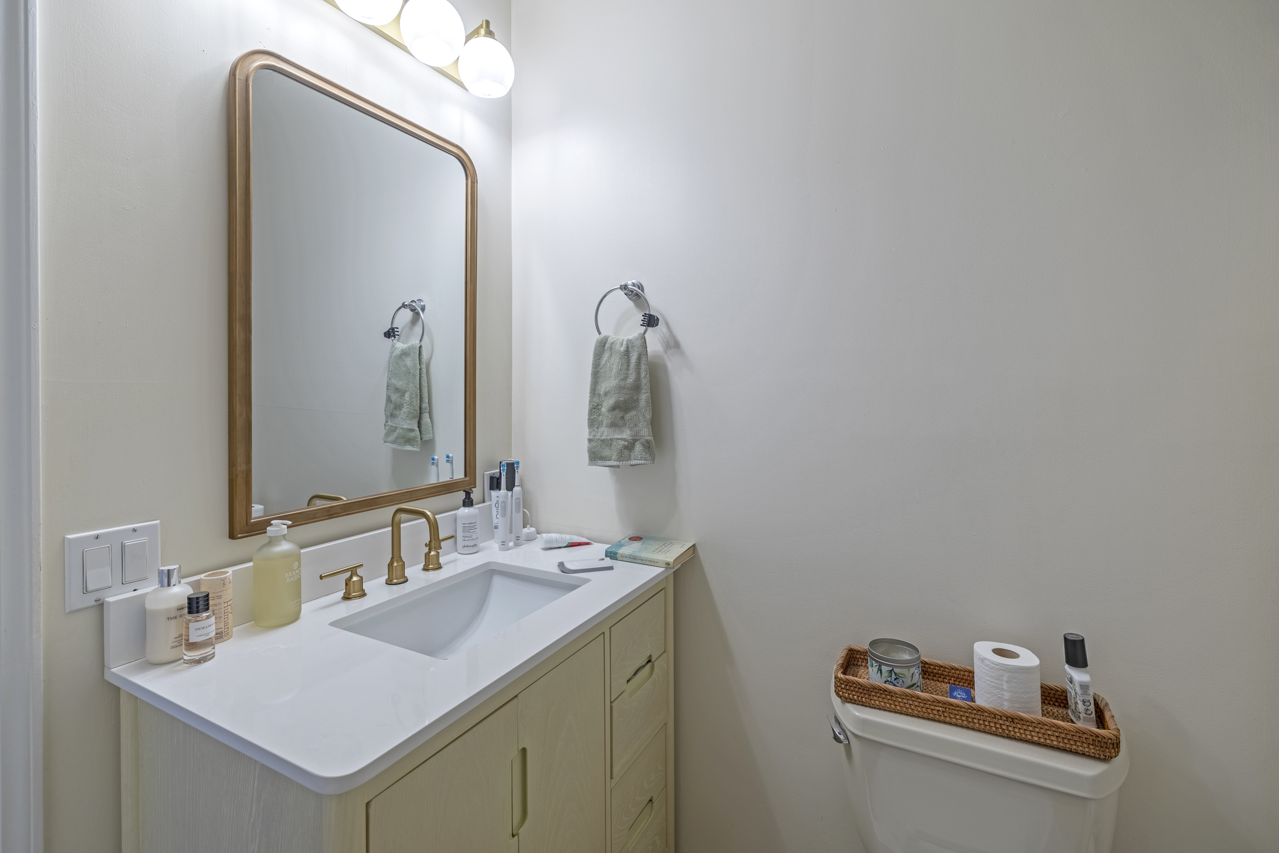 38 Gregory Boulevard