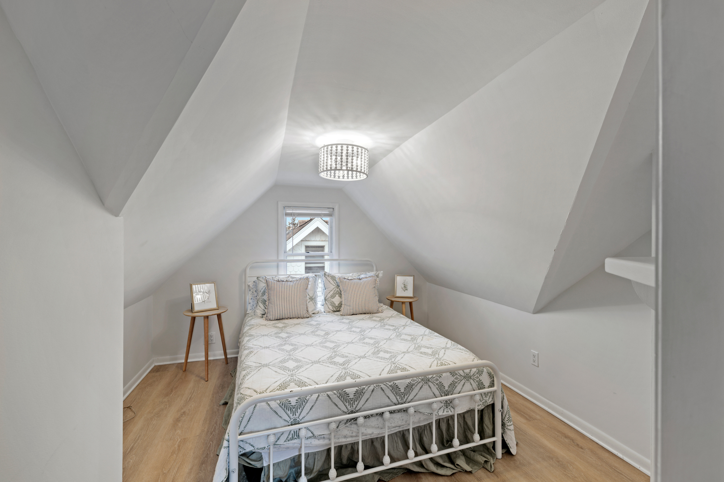 38 Gregory Boulevard