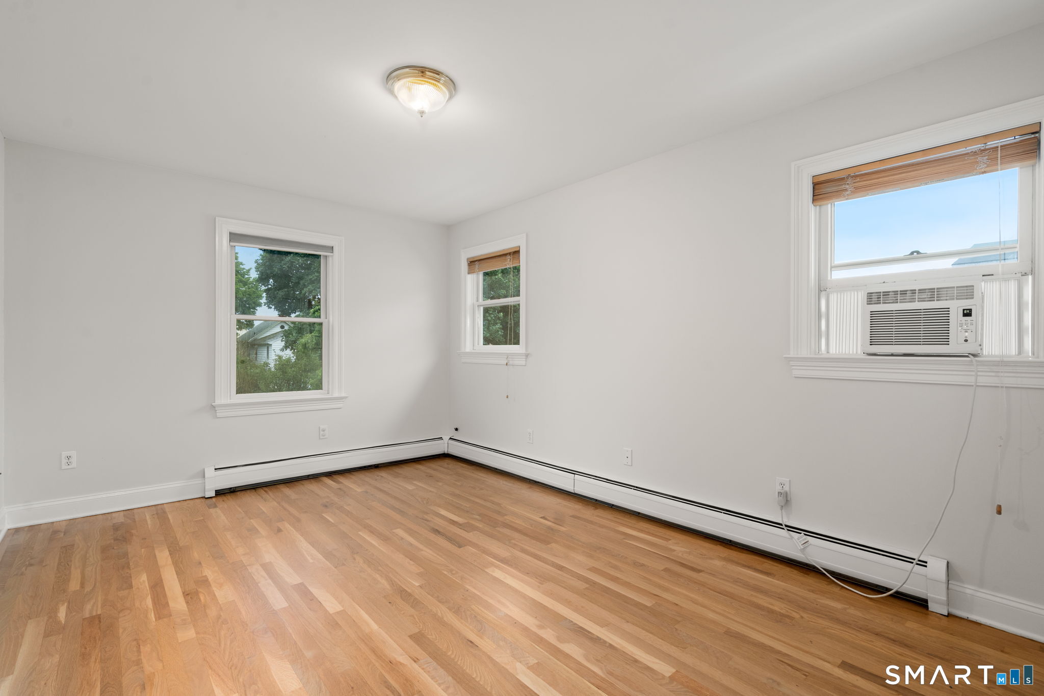 32 1st Street