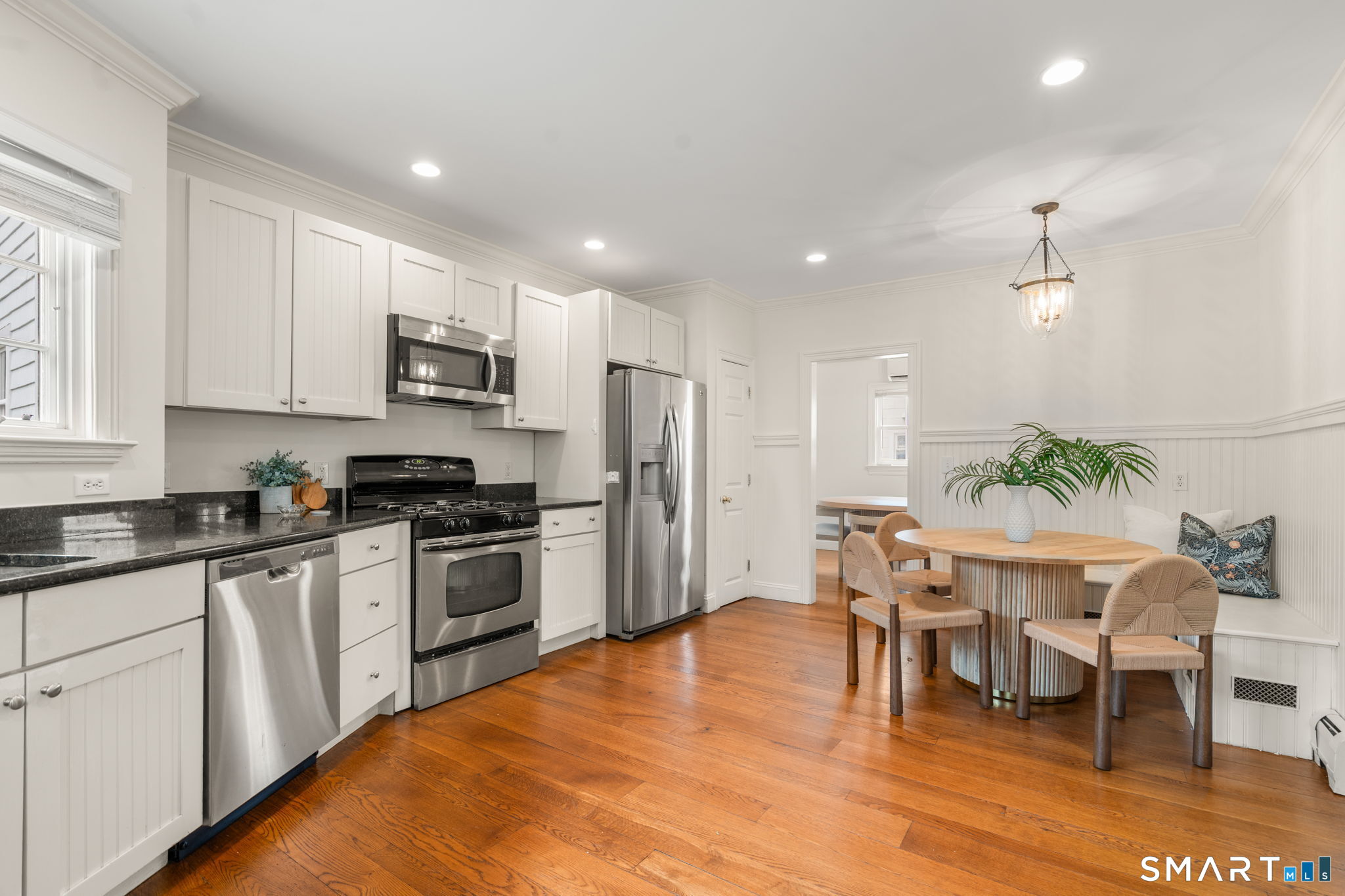 32 1st Street