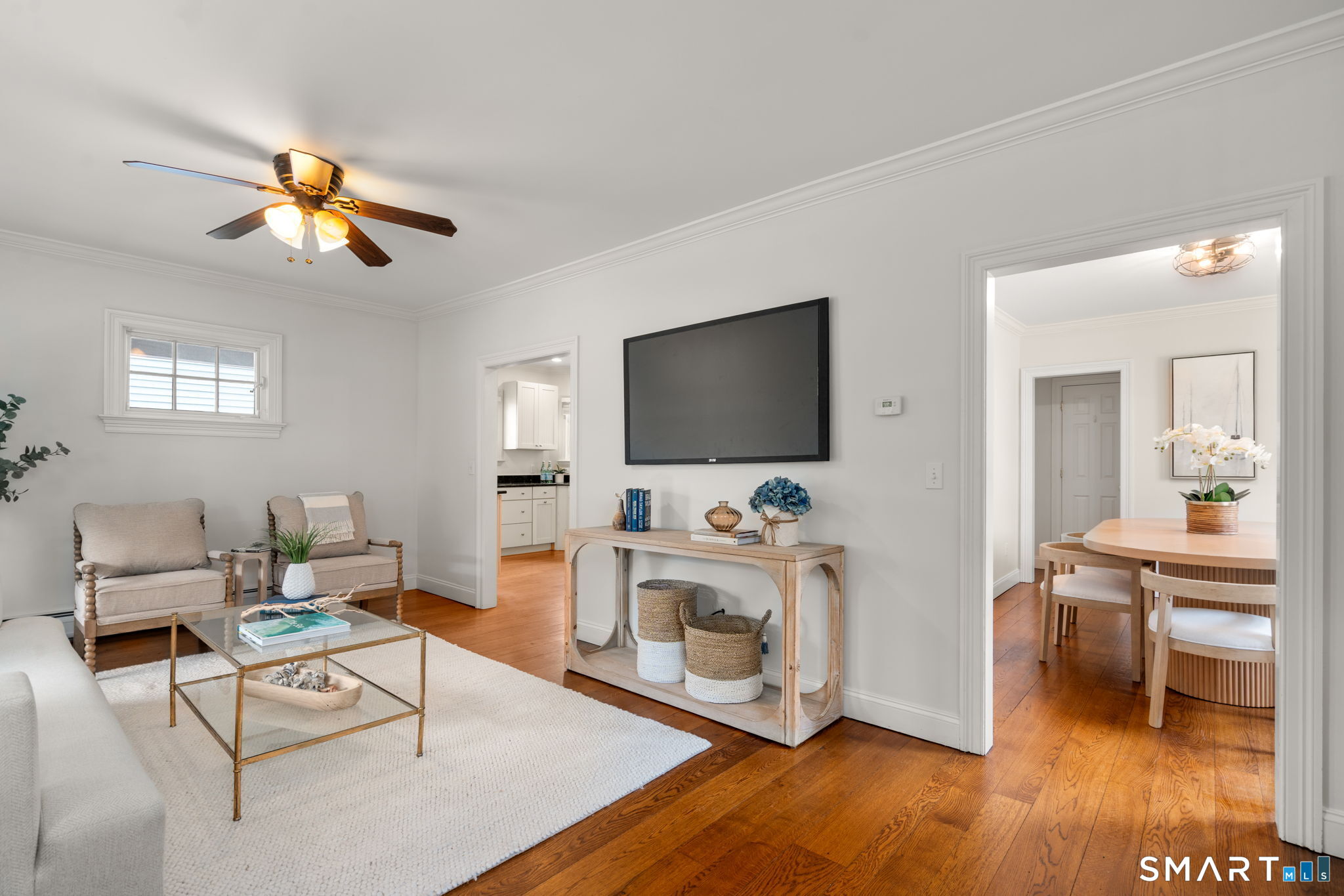 32 1st Street