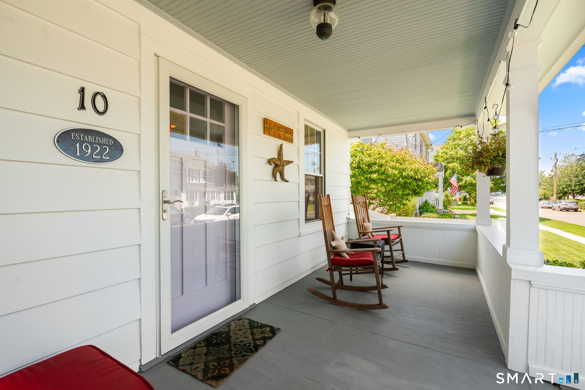 10 Marion Avenue