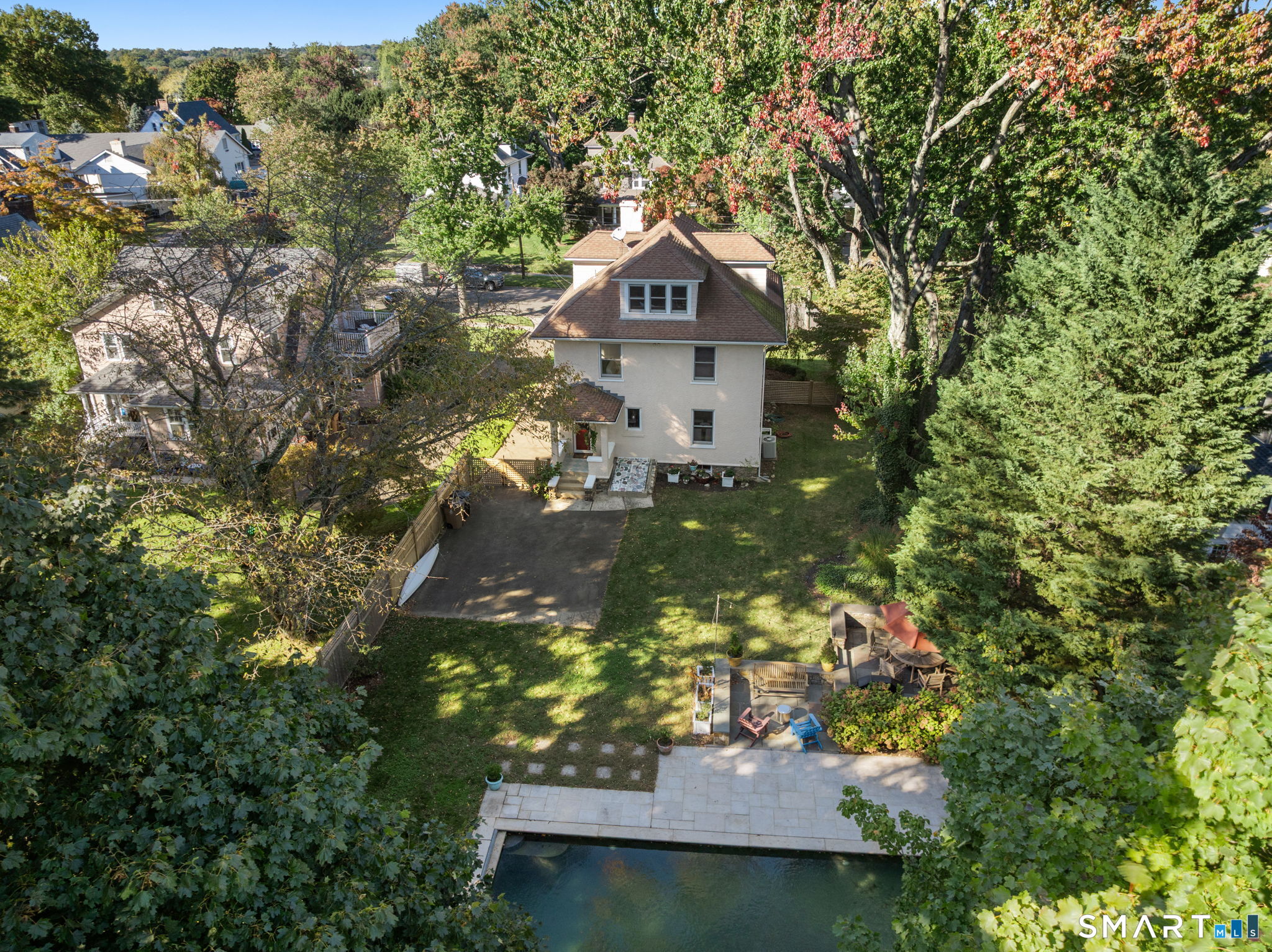 25 Tremont Avenue