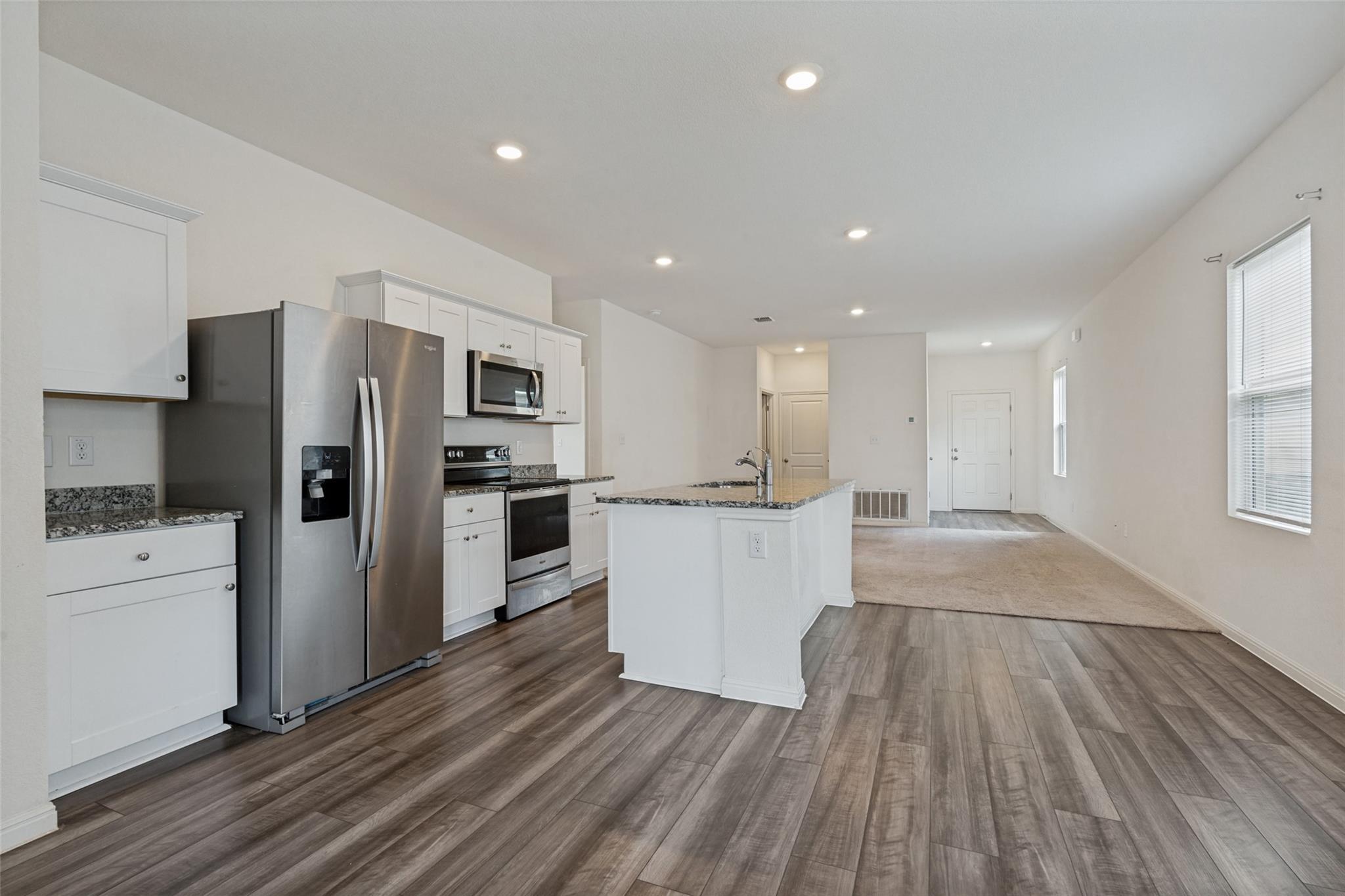 124 Bracken LN
