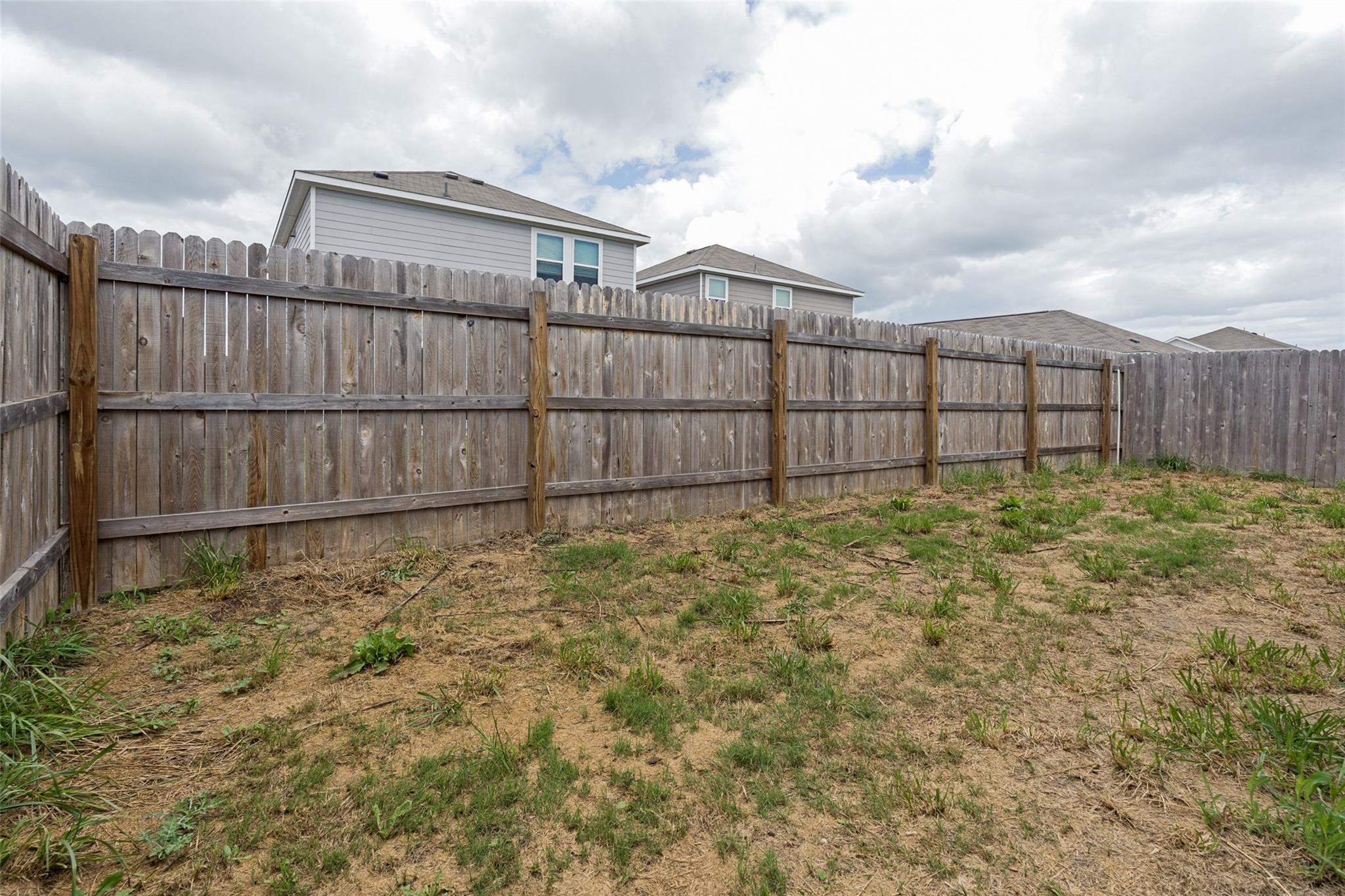 124 Bracken LN