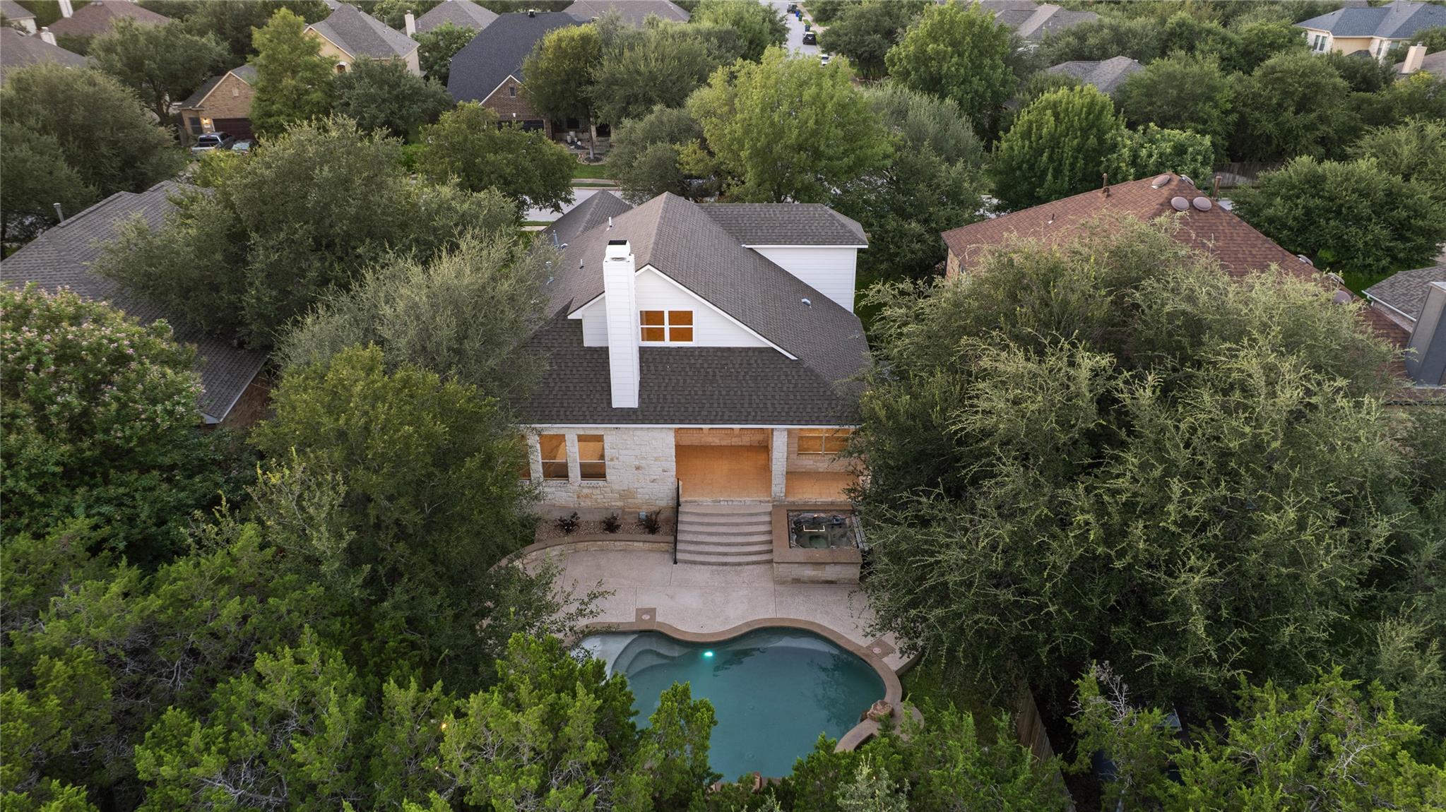 1807 Liberty Oaks BLVD