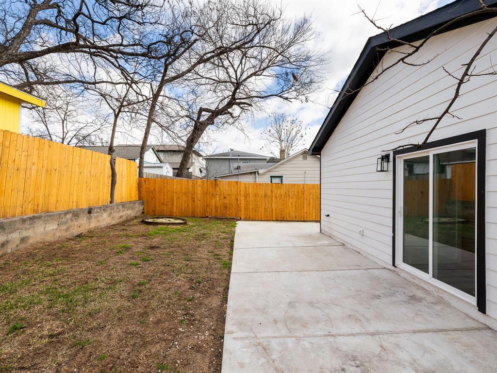 2308 Santa Maria ST
