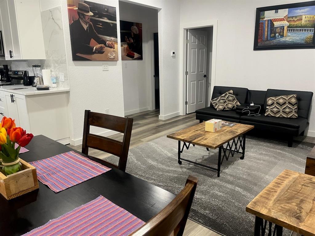 2308 Santa Maria ST