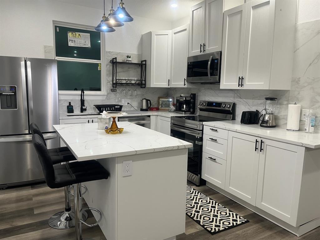 2308 Santa Maria ST
