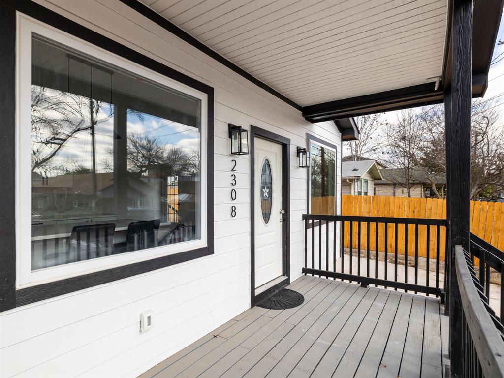 2308 Santa Maria ST