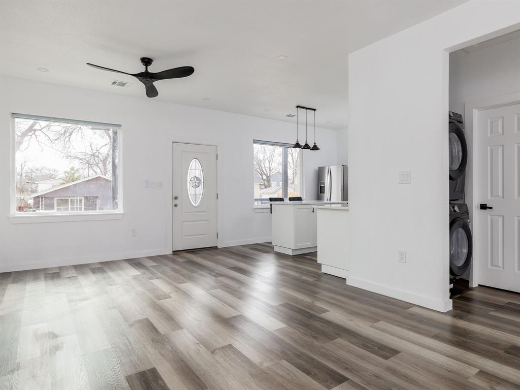 2308 Santa Maria ST
