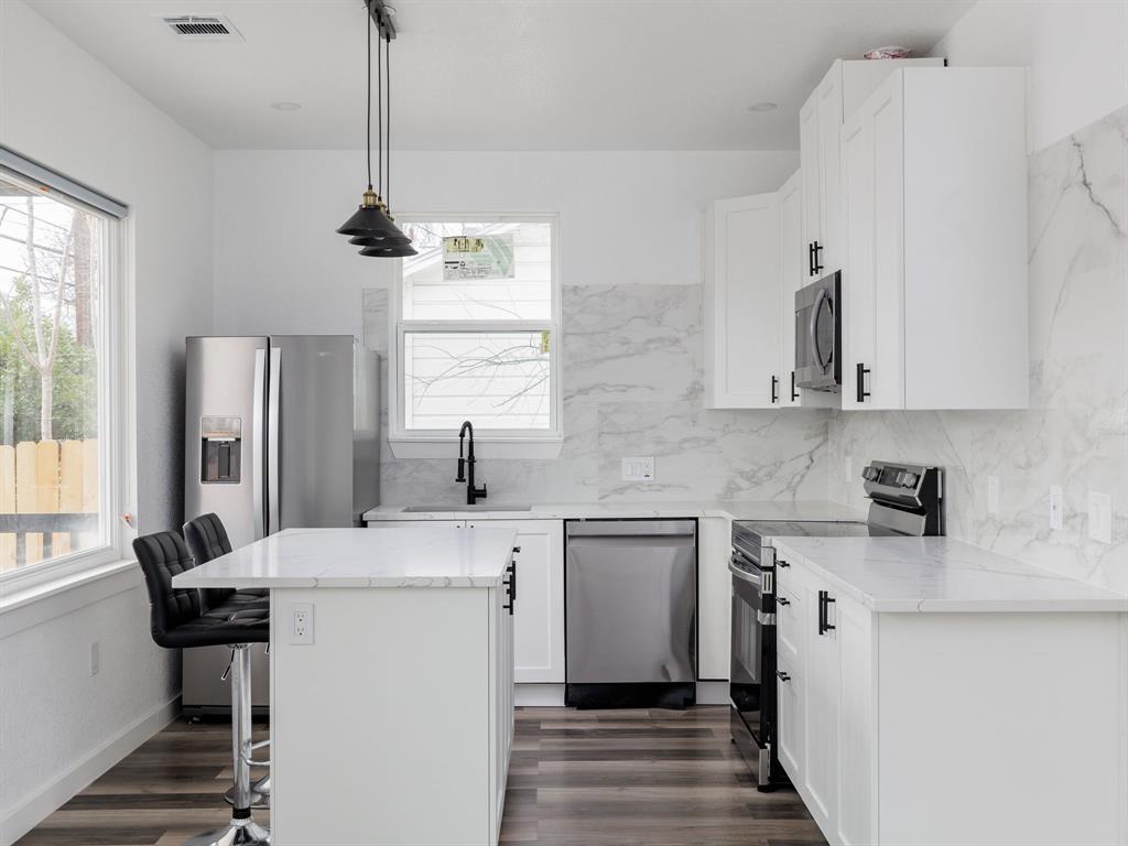 2308 Santa Maria ST