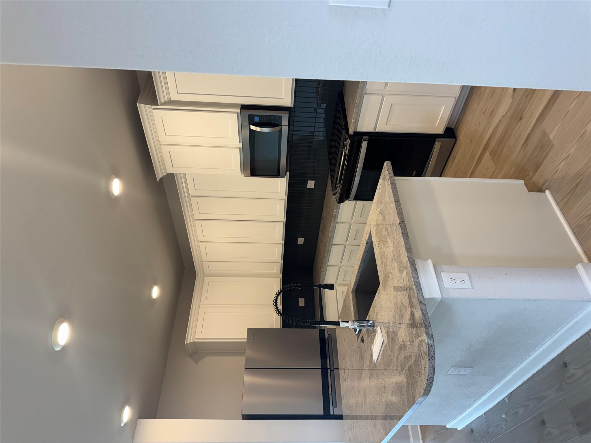 126 Periwinkle LN