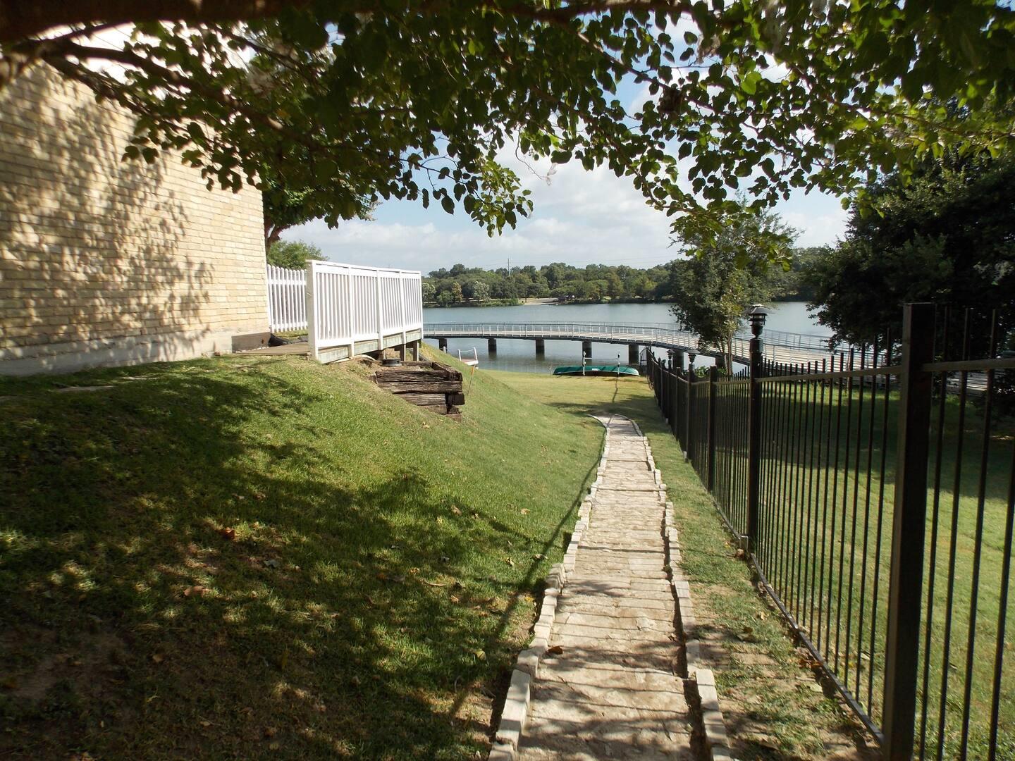1818 S Lakeshore BLVD # 37