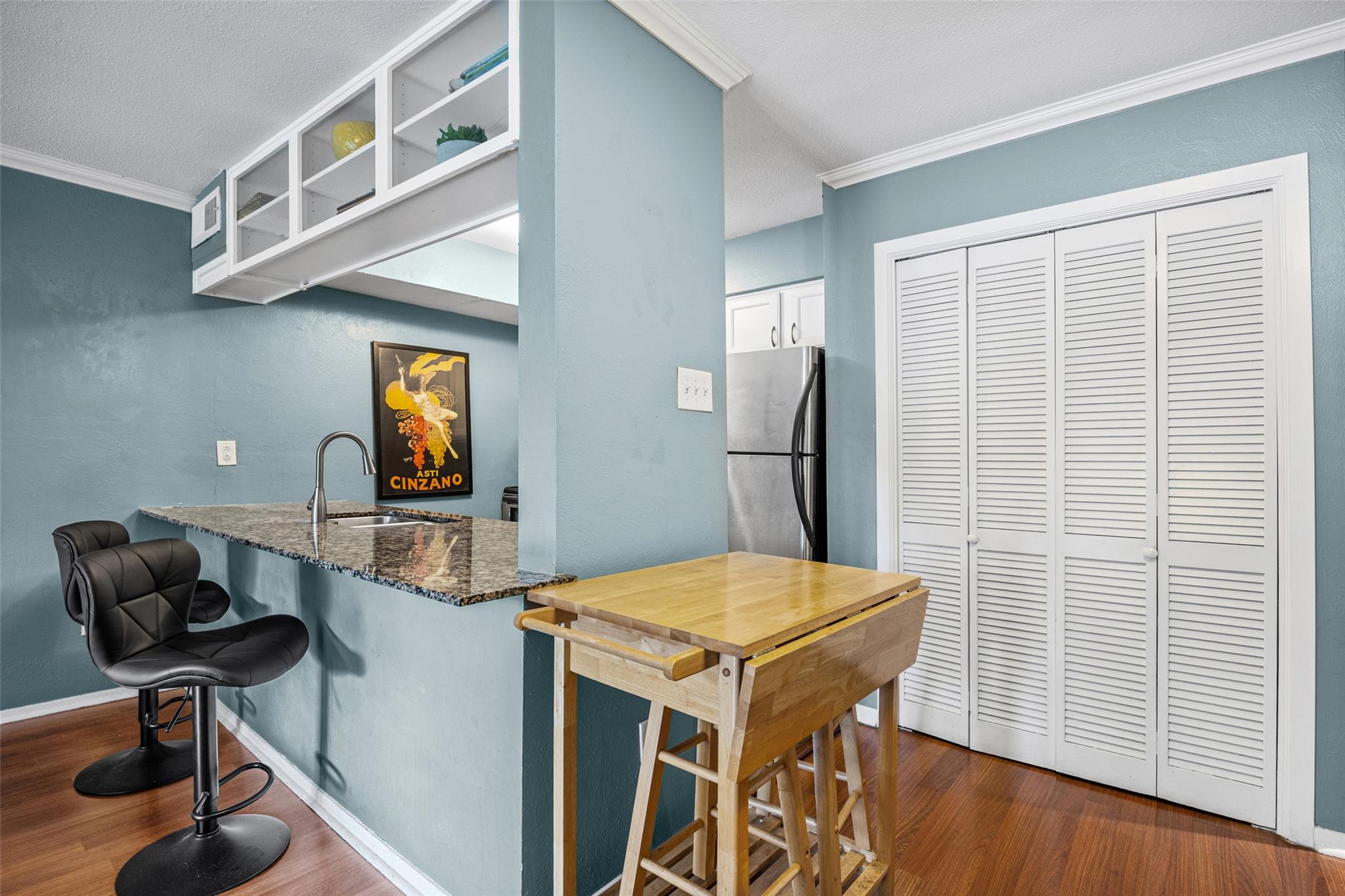 1818 S Lakeshore BLVD # 37
