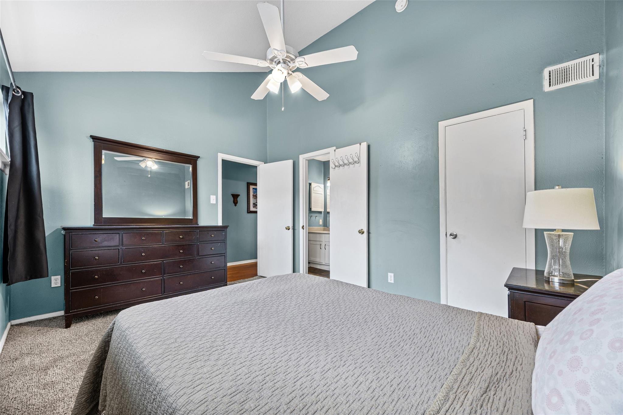 1818 S Lakeshore BLVD # 37