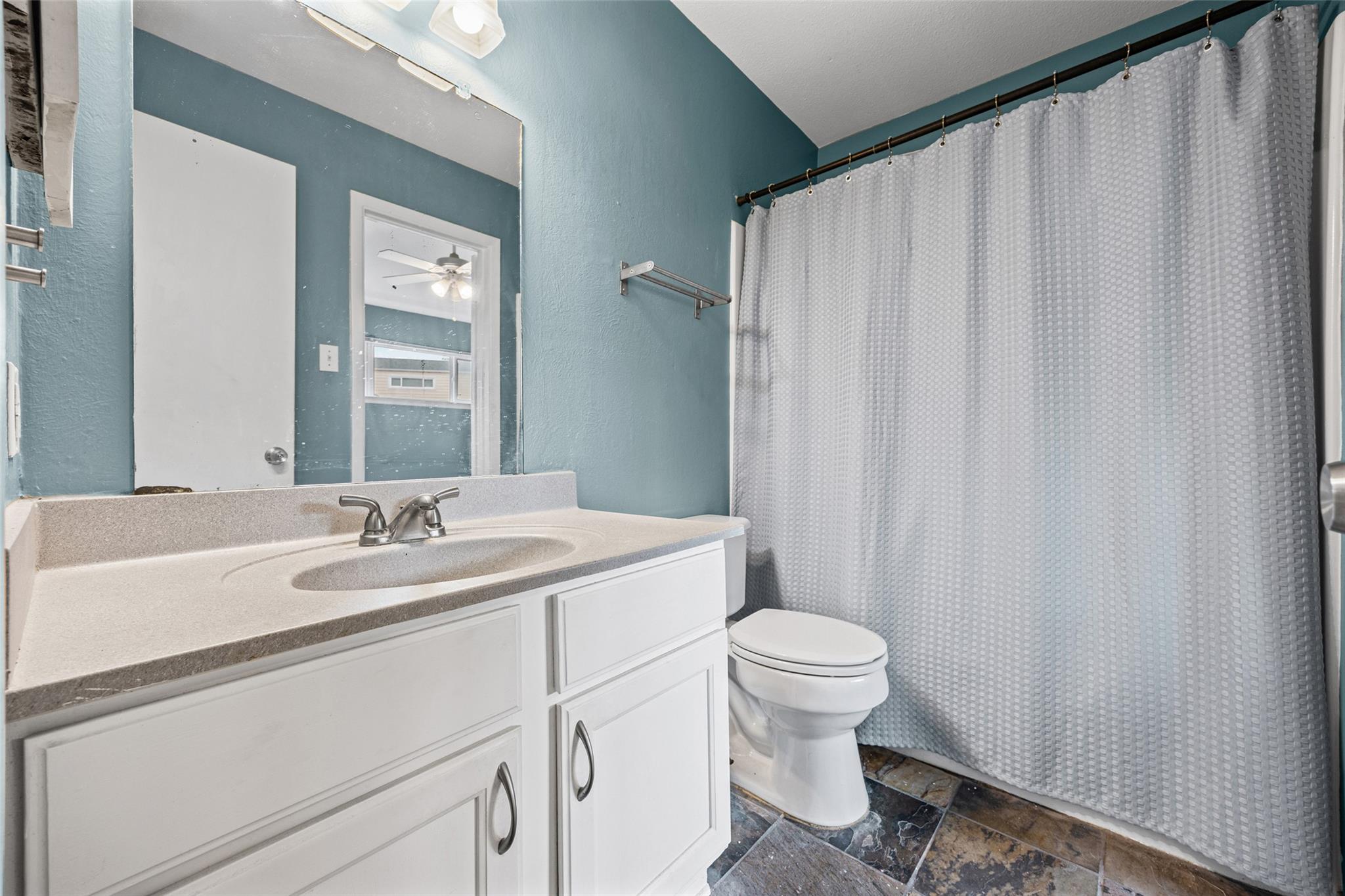 1818 S Lakeshore BLVD # 37