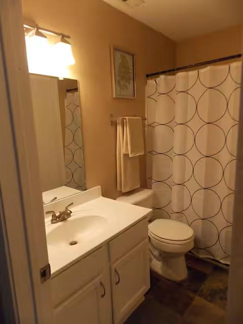 1818 S Lakeshore BLVD # 37