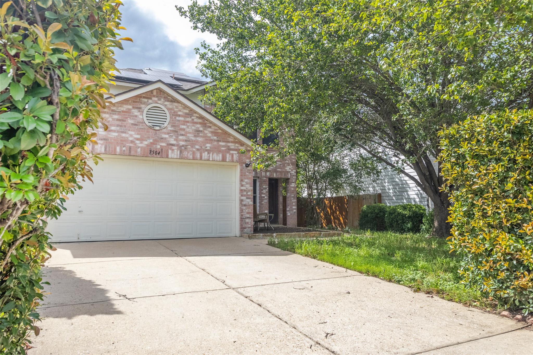7504 Redrick DR