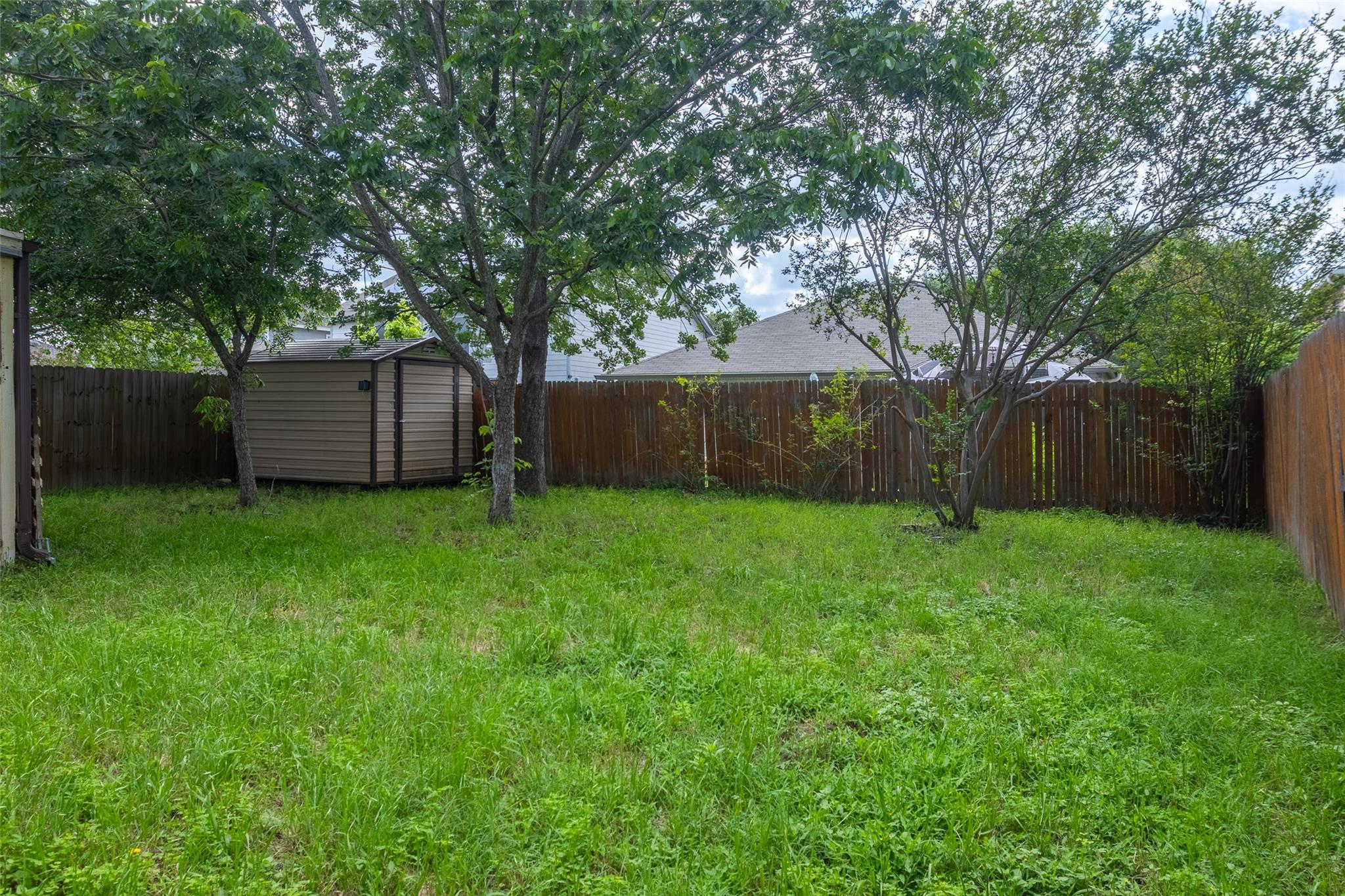 7504 Redrick DR
