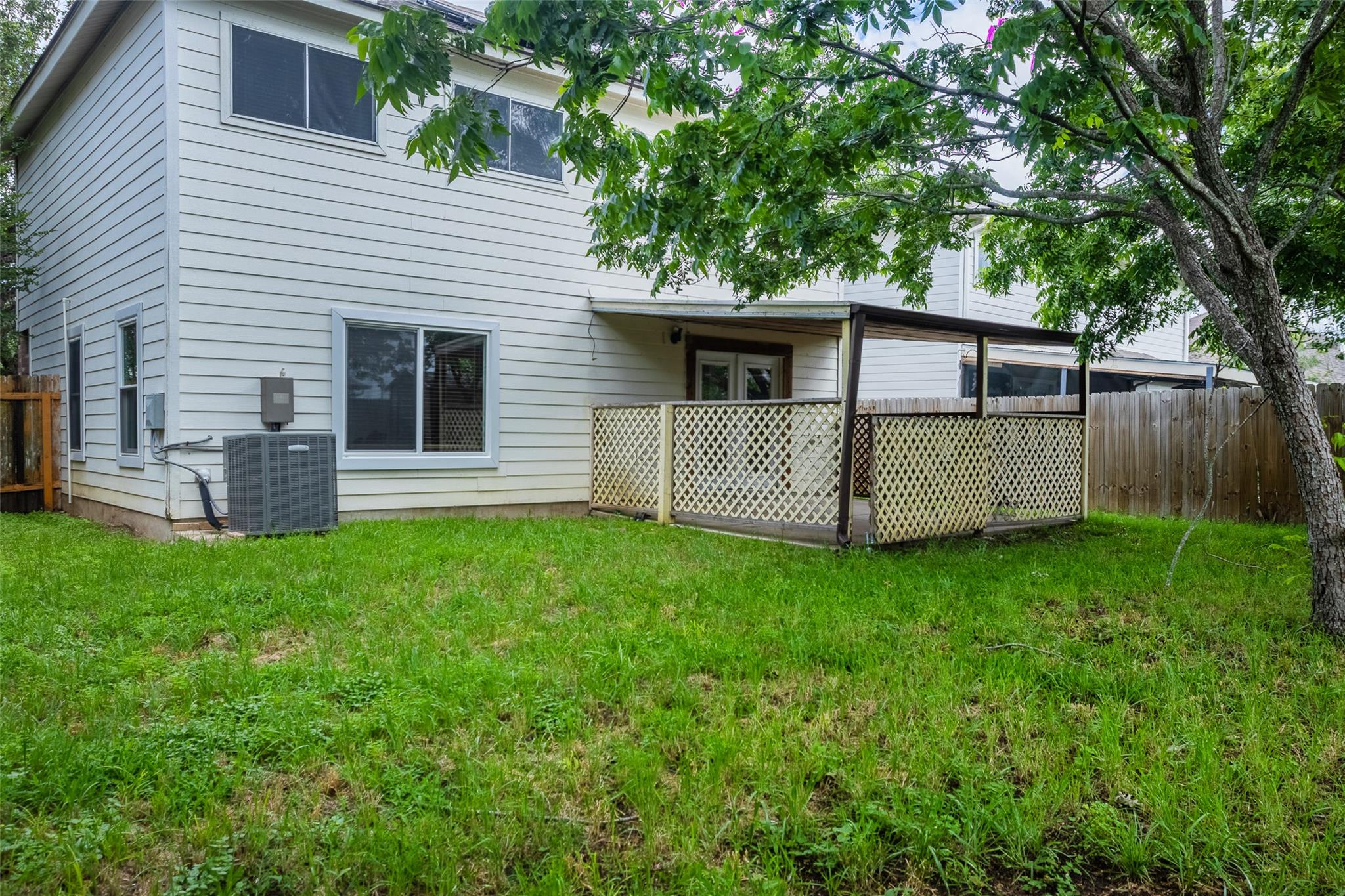 7504 Redrick DR