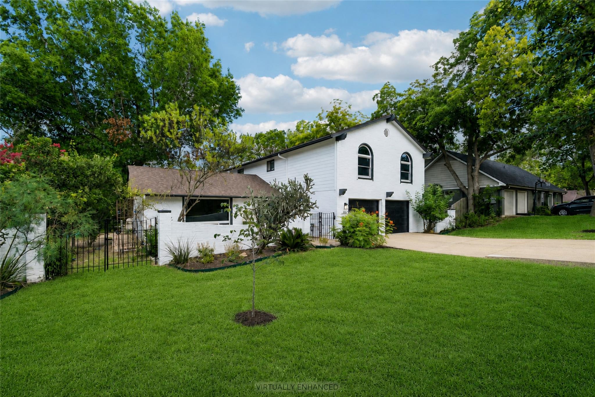 9203 Comburg DR