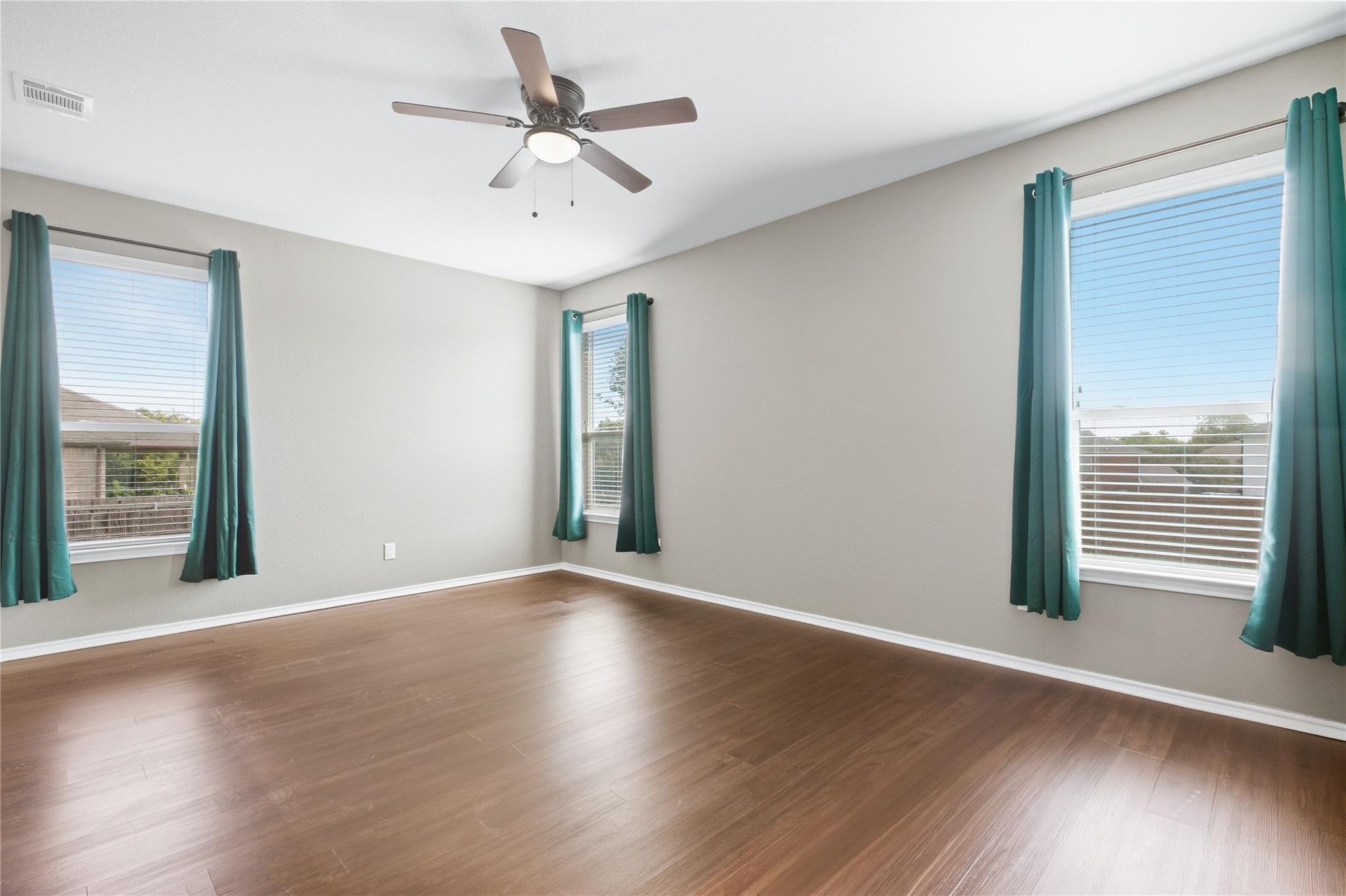 640 Landon Samuel LOOP