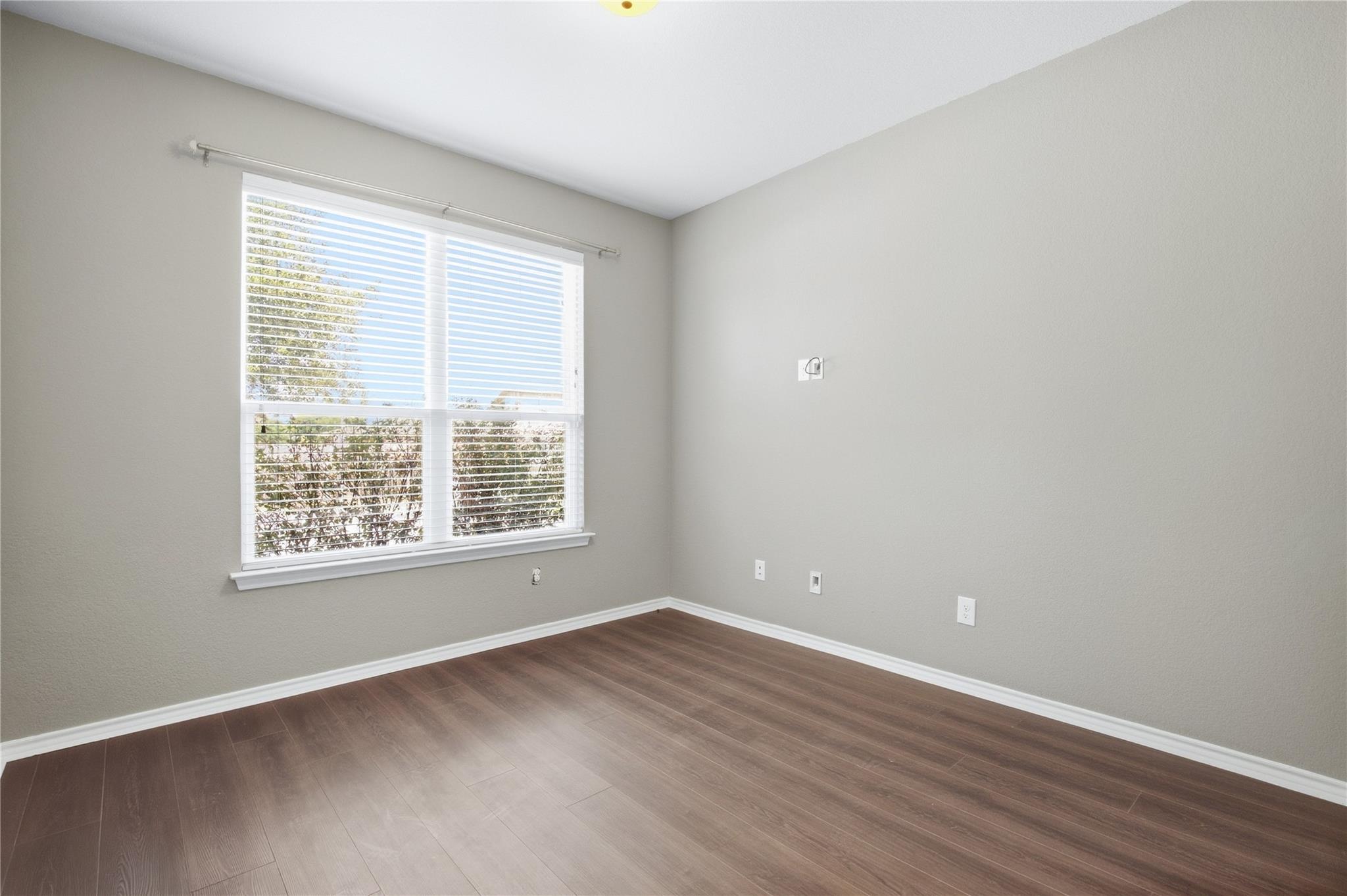 640 Landon Samuel LOOP