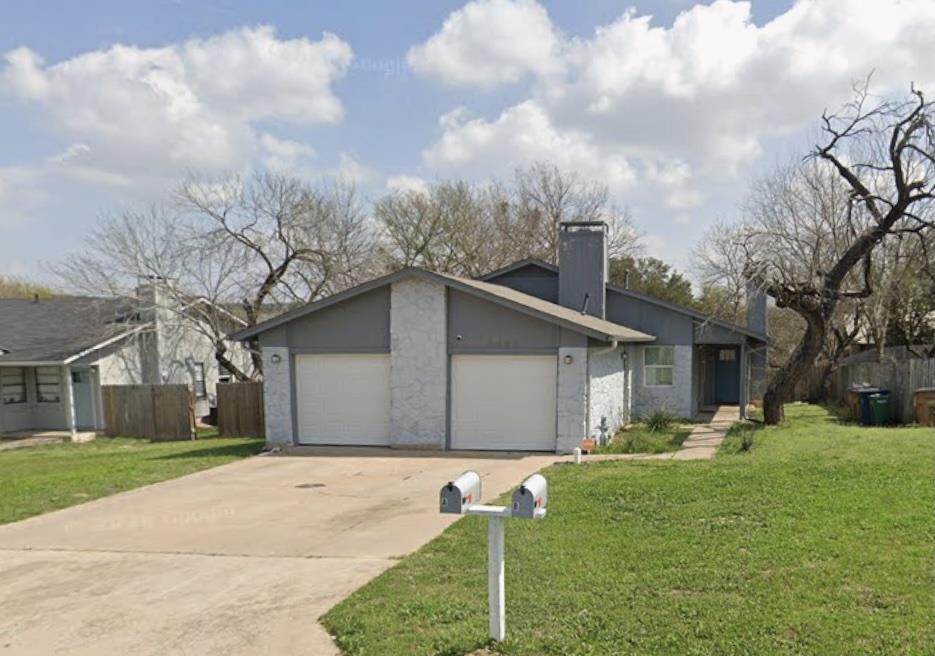 7401 Tumbleweed DR # B